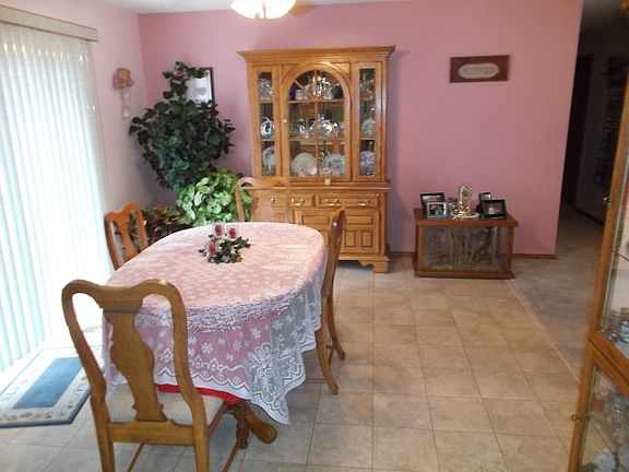 3rd image of 3007 Orleans Dr