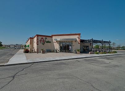 1st image of 4601 Lincoln Hwy