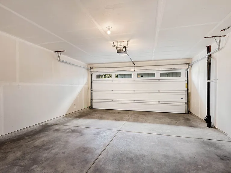 13335 Greenwood Ave N #D — Photo 25