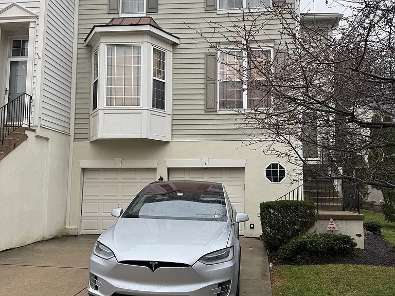 7 Cherry Ct — Photo 1