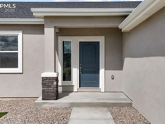 2nd image of 723 Campbell Ln