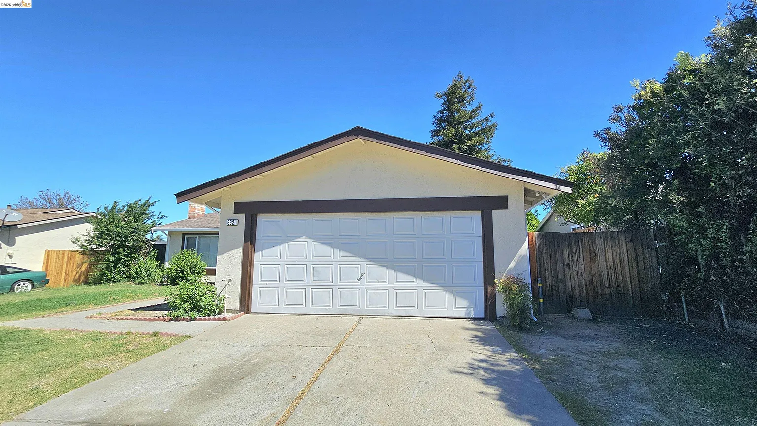 3621 Dimaggio Way photo 1