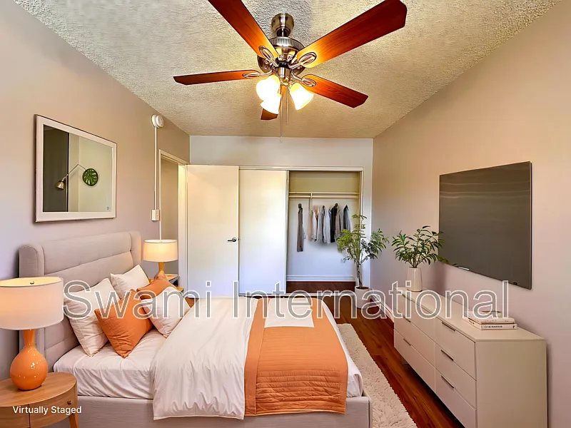 2 bed, 1.0 bath, 825 sqft, $2,395 — Photo 2