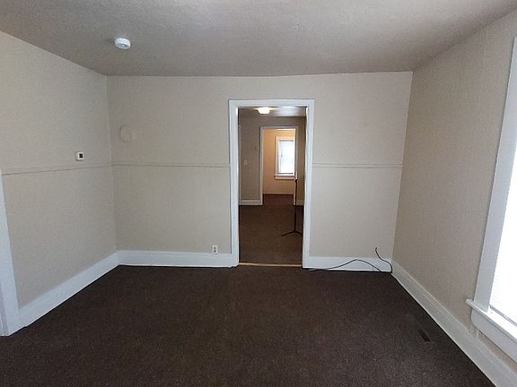 Living Room_1 (4)_12212022