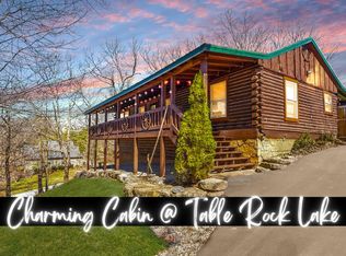 149 Fairlane Dr, Ridgedale, MO 65739