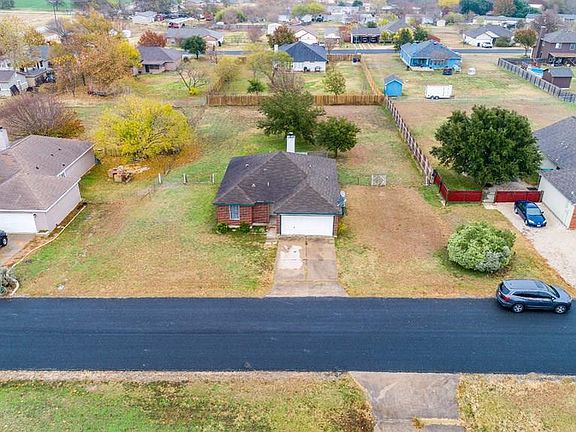 5th image of 105 Bell Meadows Dr