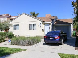 5720 Newcastle Ave, Encino, CA 91316