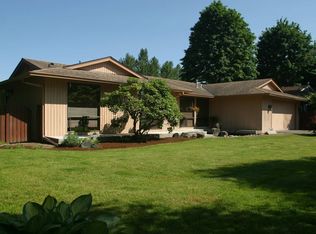 909 Riverside Dr SE, North Bend, WA 98045