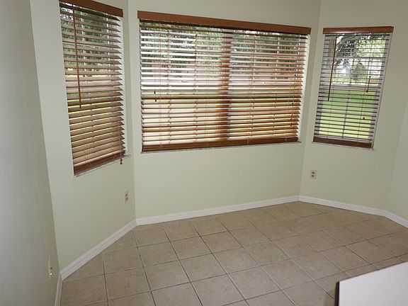 3rd image of 7616 Sandstone Dr