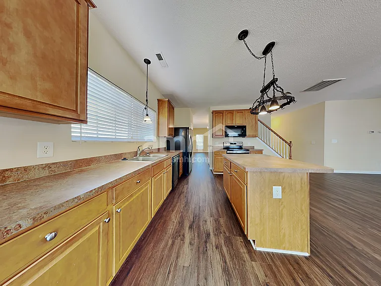 6828 Championship Dr — Photo 3