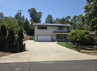 24064 Oakmont Way, Auburn, CA 95602