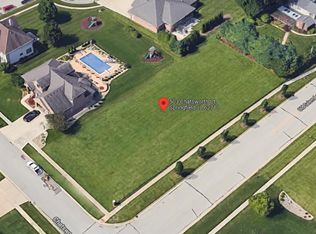 503 Chatsworth Ct, Springfield, IL 62711