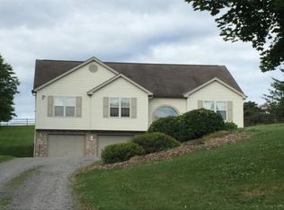 2404 Magee Road Ext, Sewickley, PA 15143