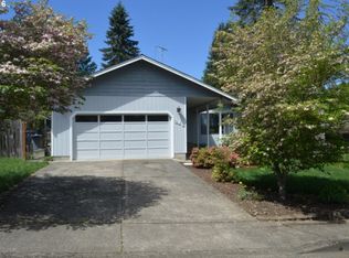 345 Meadow Ln, Creswell, OR 97426