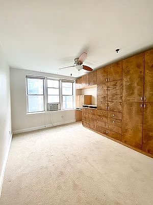 5th image of 331 W 14th St APT 3C