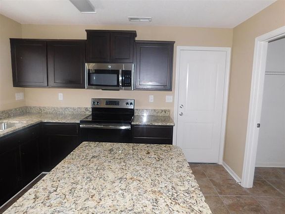 5th image of 10013 Chariden Dr
