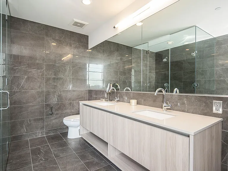JC Apartments — Photo 9