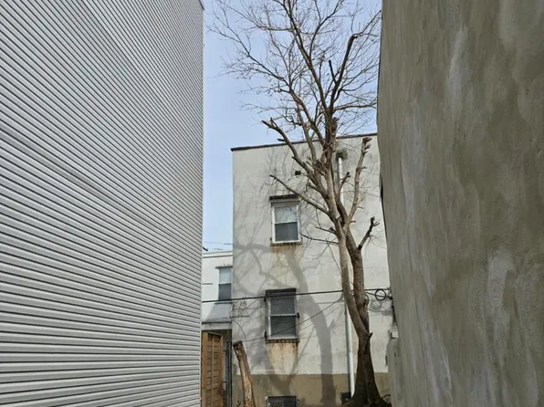 2019 Fernon St, Philadelphia, PA 19145