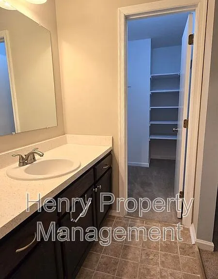 4265 The Oaks Dr — Photo 16