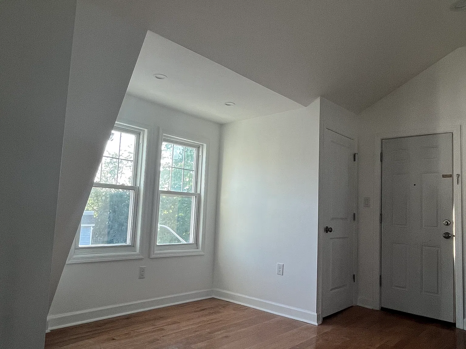 2 bed, $1,850 — Photo 3