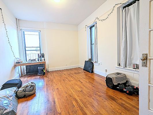 5th image of 69 W 105th St APT 4B