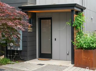 7154 44th Ave S, Seattle, WA 98118