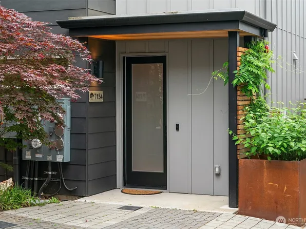 7154 44TH Avenue S, Seattle, WA 98118