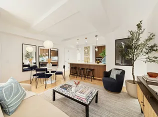 393 West End Avenue 6F image 1 of 19