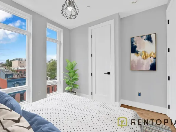 58 Palmetto Street image 5 of 10