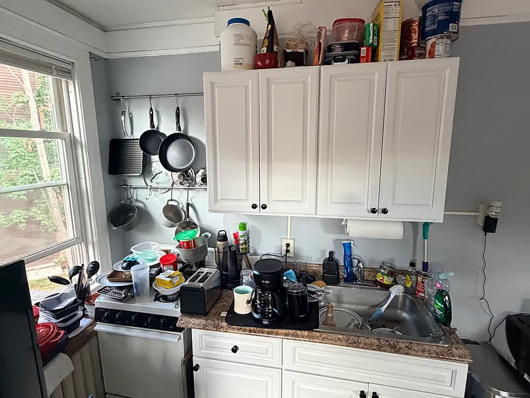 83 Englewood Ave #8 — Photo 14