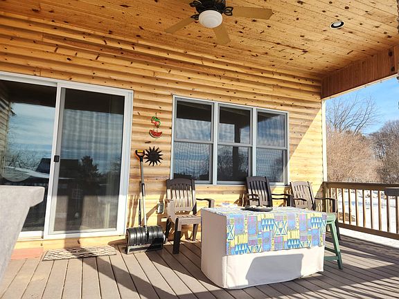 2nd image of 608 W 3rd St