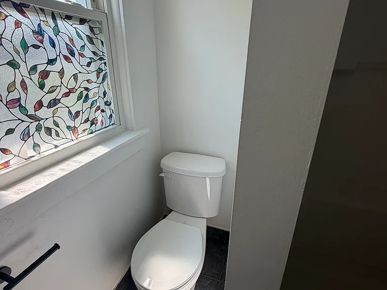 1102 Taylor Ave #4 — Photo 11