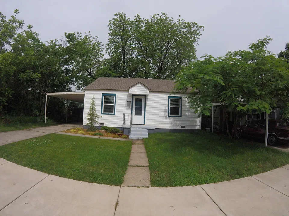 509 N University Blvd