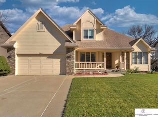 2619 N 155th St, Omaha, NE 68116