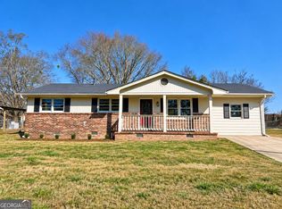 1091 Mountain View Rd NW, Conyers, GA 30012