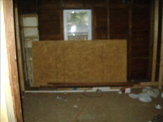2nd image of 504 Barnum Rd