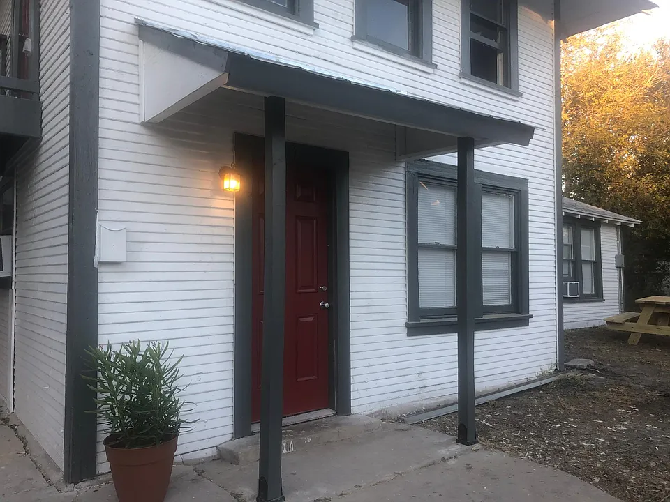 117 Koehler Ct #2101