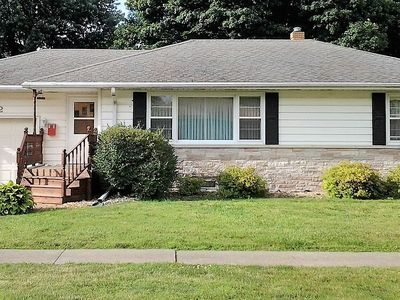 512 E Pearl St, Geneseo, IL, 61254