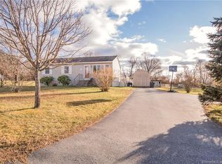 19 Lori Dr, Plainfield, CT 06374