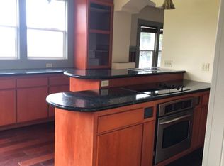 380 6th St, Montara, CA