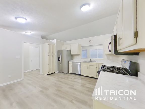 4th image of 88 Westview Pl