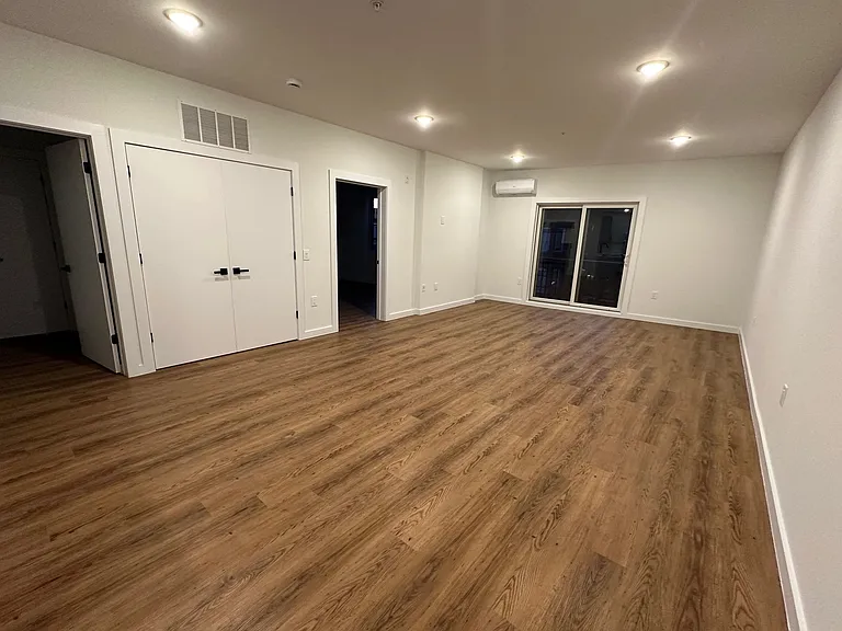 224 Garfield Ave #4B — Photo 7