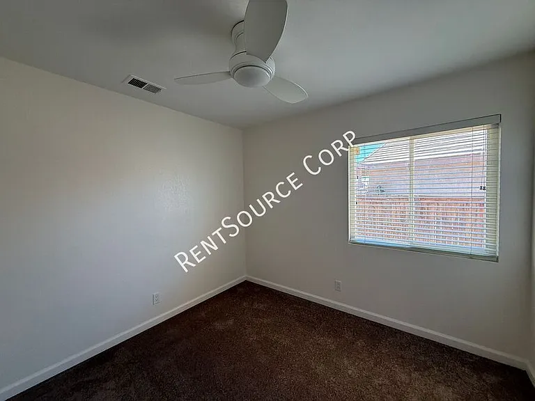 2240 Westpark Dr — Photo 13