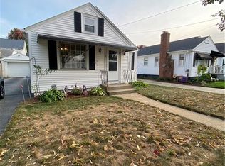 50 Farm St, Providence, RI 02908