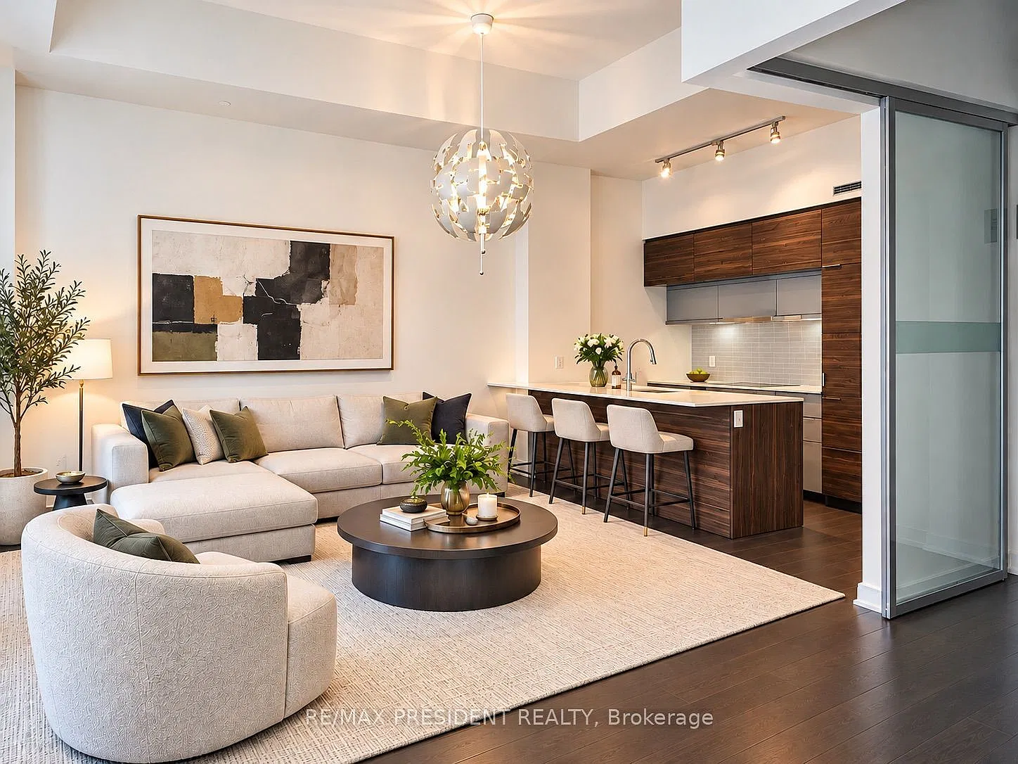 2 bed, $3,195 — Photo 1
