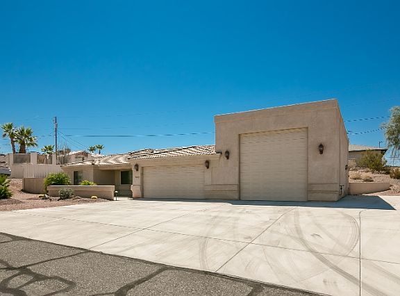 3rd image of 3410 El Toro Dr