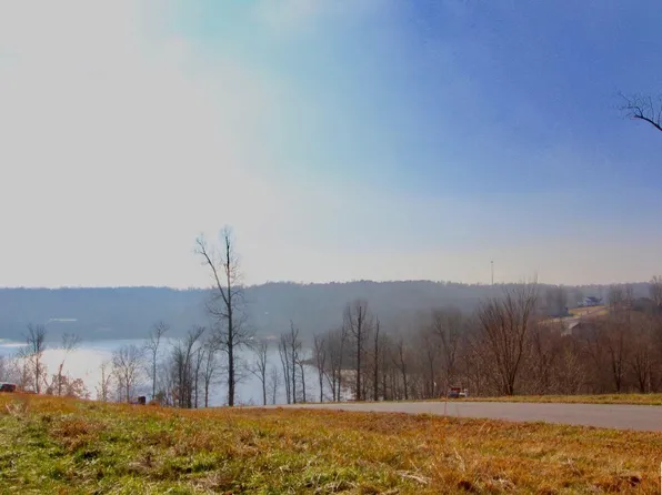 88 Kelsey Joe Ln, Eddyville, KY 42038