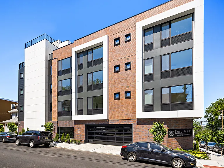 Parc West — Photo 71