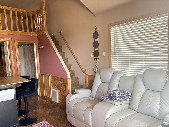 3rd image of 131 Rueckle Rd #614