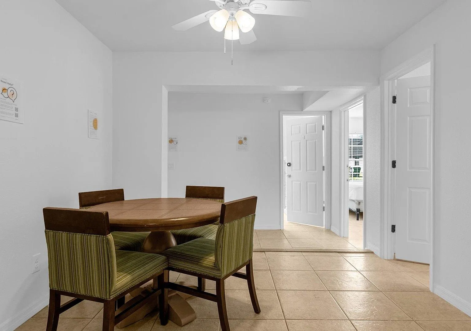 4 bed, 2.5 bath, 1874 sqft, $936 — Photo 4